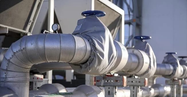 GNL russe : la France, la Belgique et l’Espagne dépensent plus pour l’énergie de Moscou que pour aider l’Ukraine