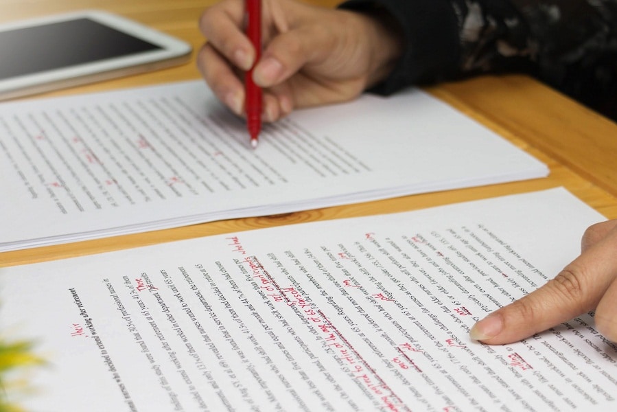 Corriger pour éduquer : quand la note devient levier d’apprentissage