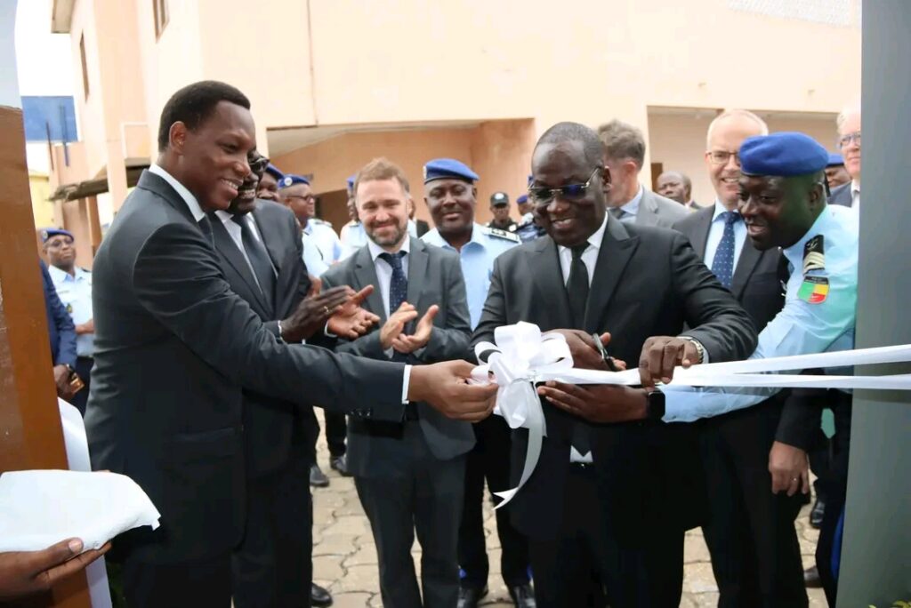 Bénin / Justice: Le fichier automatisé des empreintes biométriques entre en service