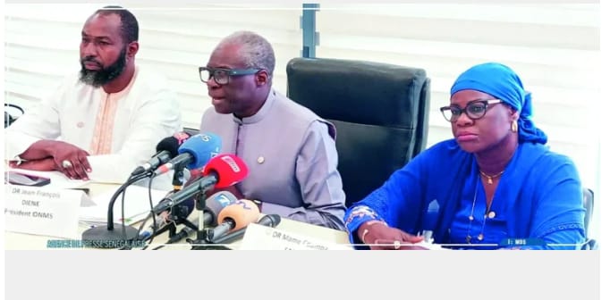 Sénégal : 5 675 médecins inscrits à l’Ordre national, mais seulement 38 % à jour de leurs cotisations