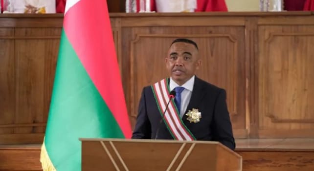 Madagascar : le colonel Randrianirina, un nouveau visage pour un pays en quête de stabilité