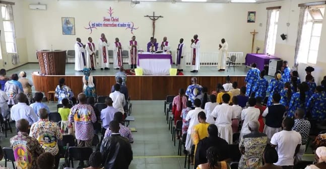 L’Afrique, berceau dynamique du sacerdoce catholique mais face à de profondes disparités pastorales