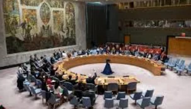 Yémen : Le Conseil de sécurité prolonge d’un an le régime de sanctions malgré les réserves de Moscou et Pékin