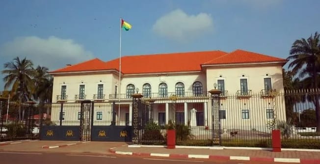 Guinée-Bissau : un double scrutin décisif face à onze prétendants au pouvoir