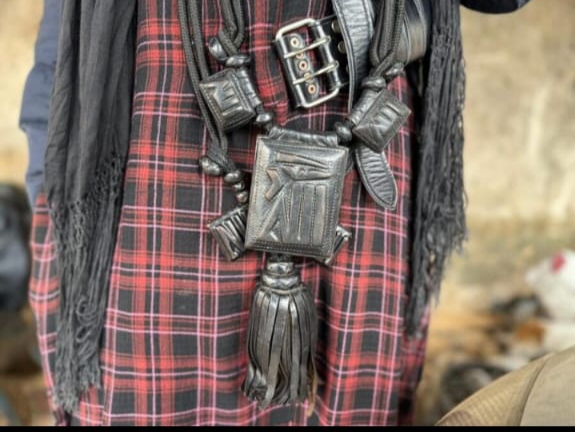 Les Baay Faal et leurs accessoires sacrés : voyage au cœur d’un héritage mystique