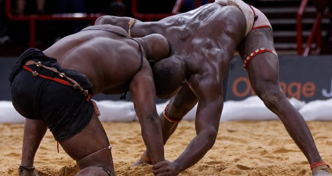 Fédération sénégalaise de Lutte : une élection sous haute tension avec 11 candidats en lice