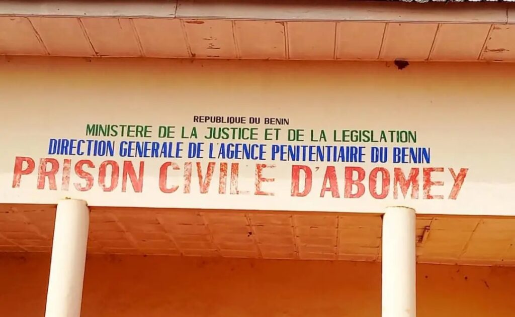 Bénin: Un propriétaire mord son locataire et se retrouve en prison
