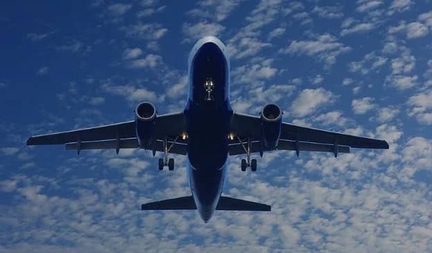 Intempéries hivernales : plusieurs aéroports fermés et trafic aérien fortement perturbé en France