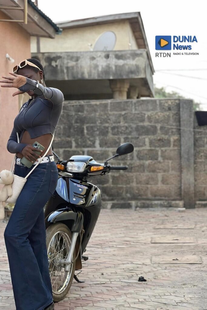 PORTRAIT : BARA Floride, l’Étoile Montante de Parakou qui Redéfinit le Mannequinat