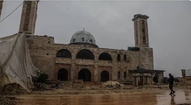 Syrie : L’armée sécurise l’ouest de l’Euphrate et ordonne le retrait des forces kurdes