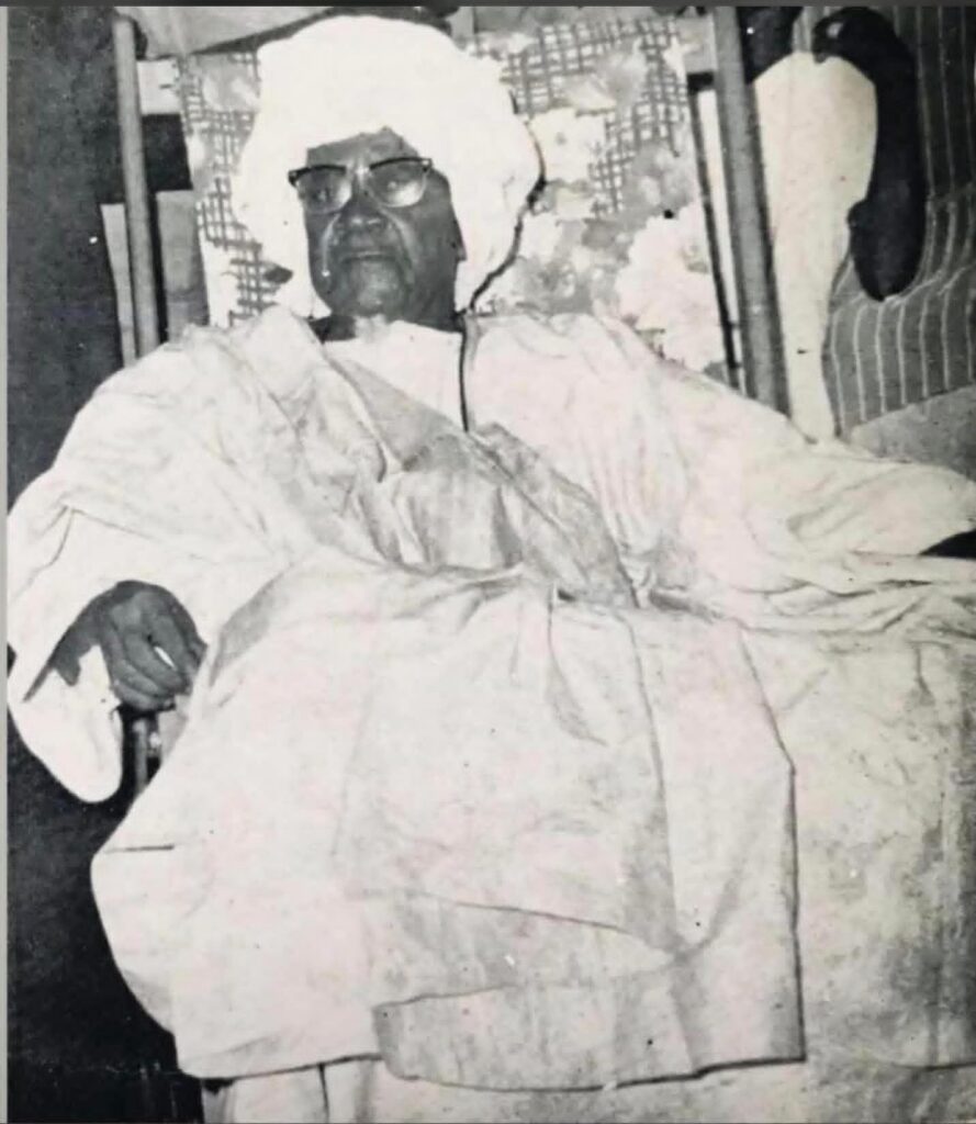 Serigne Fallou Mbacké : L’Héritier Lumineux de Cheikh Ahmadou Bamba