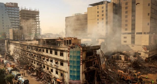 Karachi face à ses failles : quand un incendie révèle la vulnérabilité de la mégapole