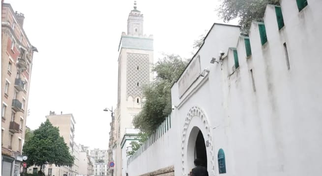 France : L’Union des Consommateurs Musulmans fixe des limites pour les invitations aux iftars du Ramadan 2026