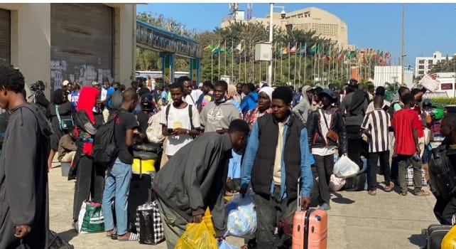 UCAD en crise : violences et morts secouent le campus, les étudiants sous le choc