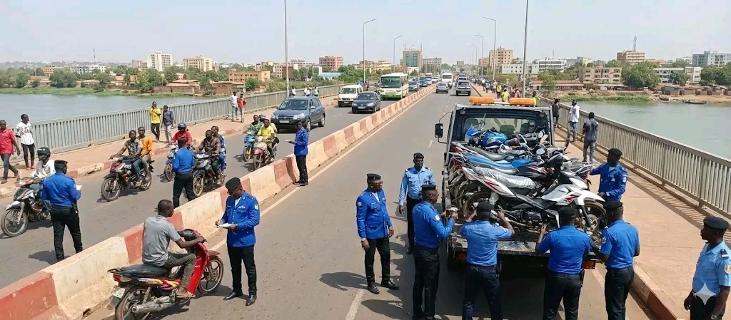 Mali / Bamako : 202 motos envoyées en fourrière sur le pont Fahd