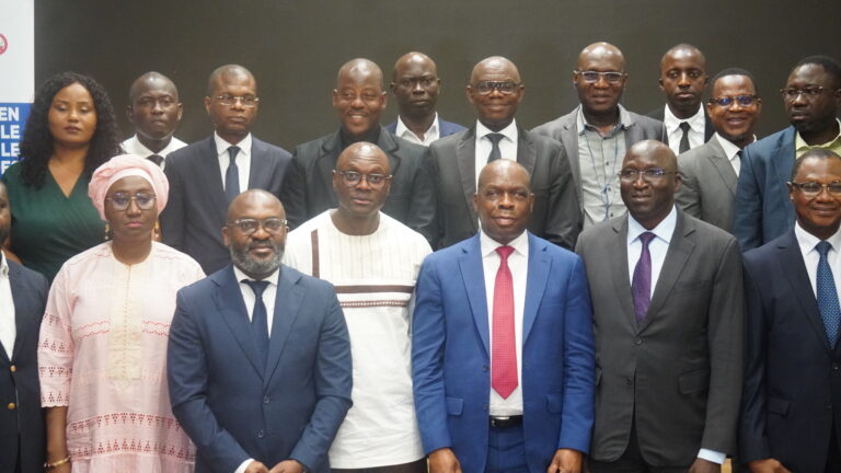 Santé et finances publiques : l’État ivoirien serre l’étau contre le commerce illicite