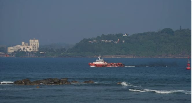 Torpillage américain au large du Sri Lanka : Téhéran promet une riposte après la destruction de la frégate iranienne