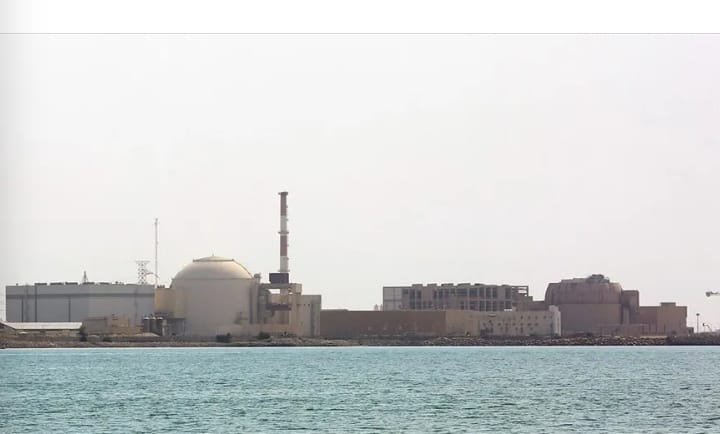 Iran : la centrale nucléaire de Bouchehr touchée par un missile, l’AIEA précise l’impact