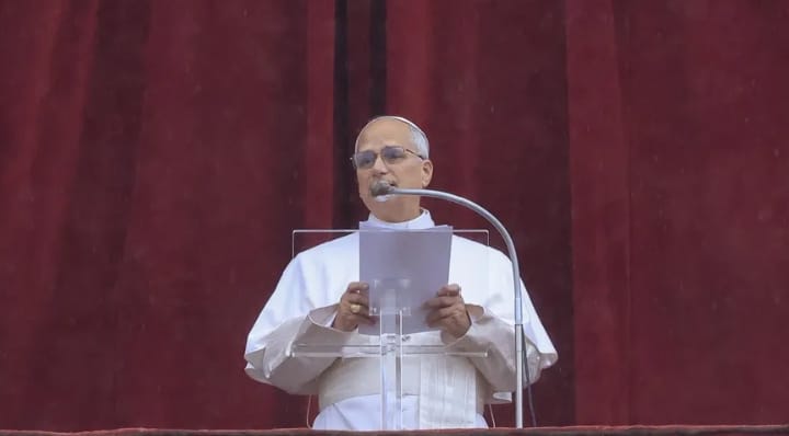 Iran en flammes : le Pape Léon appelle au dialogue après la mort d’Ali Khamenei