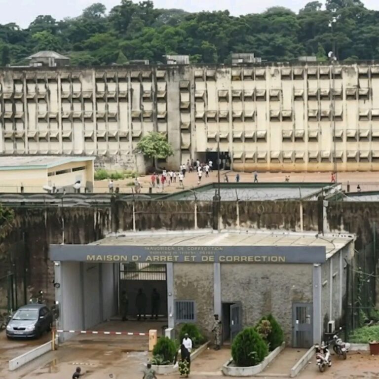 Côte d’Ivoire : Amnesty International dénonce la détention de femmes enceintes sans procès équitable.