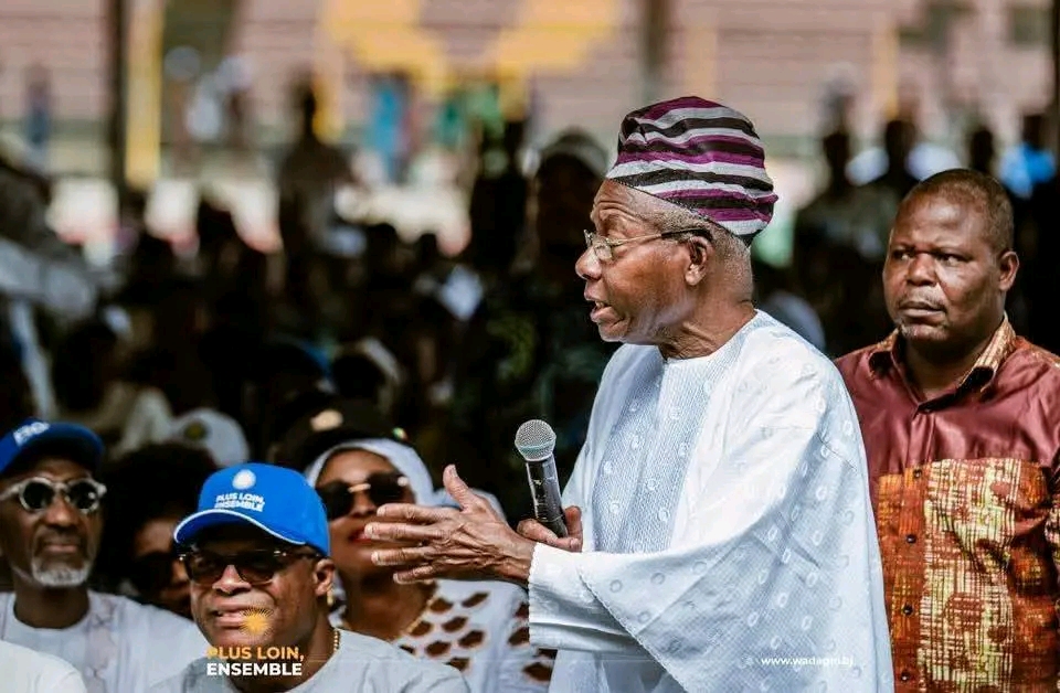 Bénin : Adrien Houngbédji soutient Romuald Wadagni lors d’un meeting à Porto-Novo