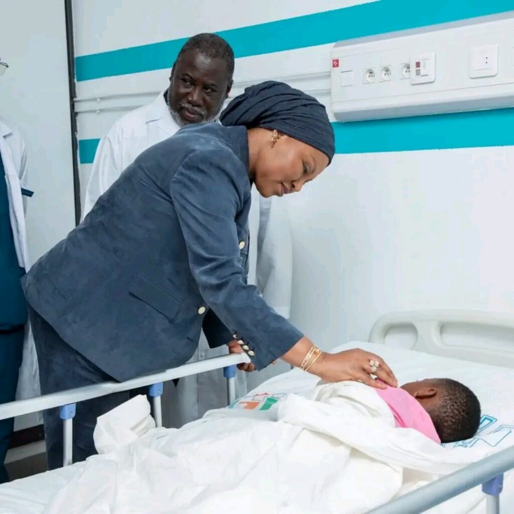 Côte d’Ivoire : vive émotion après l’agression sexuelle d’une fillette de 3 ans, la ministre Nassénéba Touré se rend à son chevet