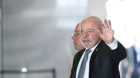 Lula dénonce les « mensonges de guerre » : le président brésilien fustige les interventions occidentales