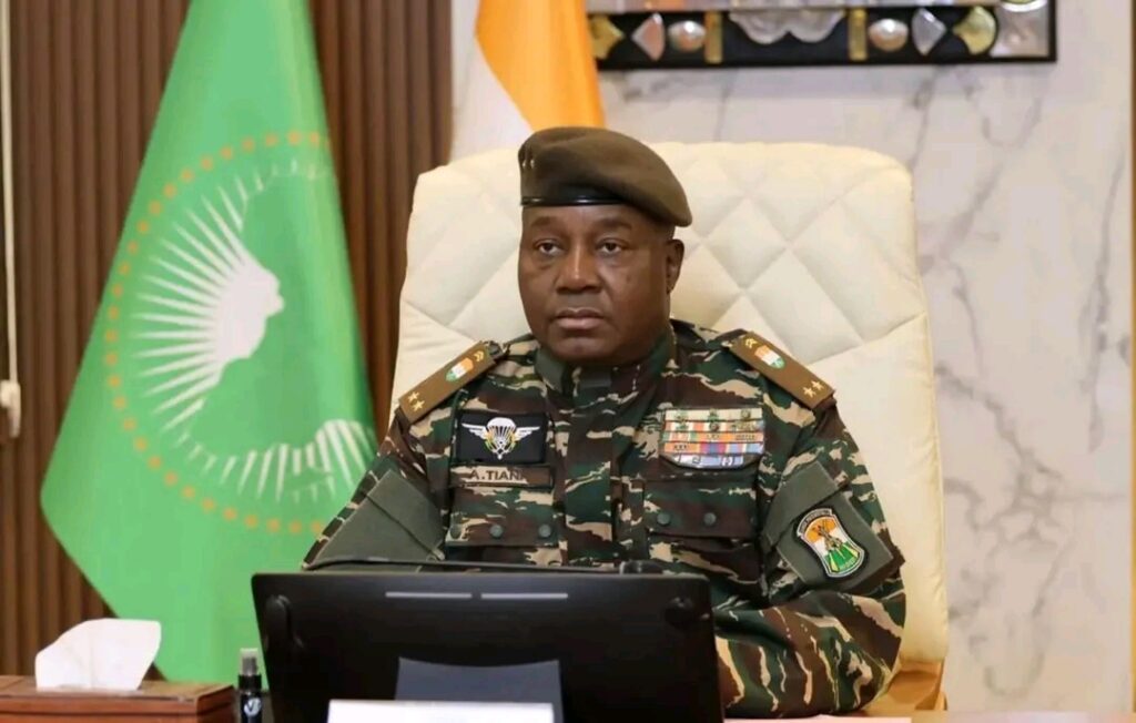 Condoléances officielles : le Niger rend hommage au ministre malien Sadio Camara