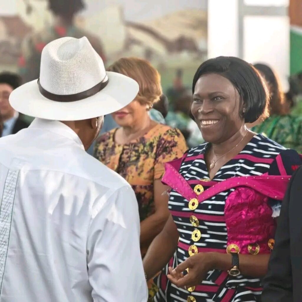 80 ans du PDCI : la présence de Simone Gbagbo fait jaser… Daouda Coulibaly lance une pique politique.