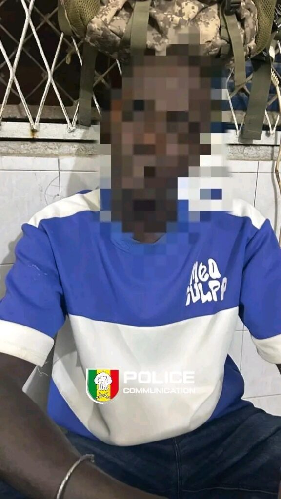Sénégal : un homme déféré à Thiès pour usurpation de fonction, viol, chantage sexuel et escroquerie