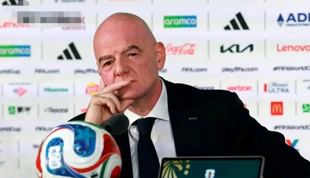 Visa refusé à un arbitre somalien : Gianni Infantino rappelle les limites du pouvoir de la FIFA