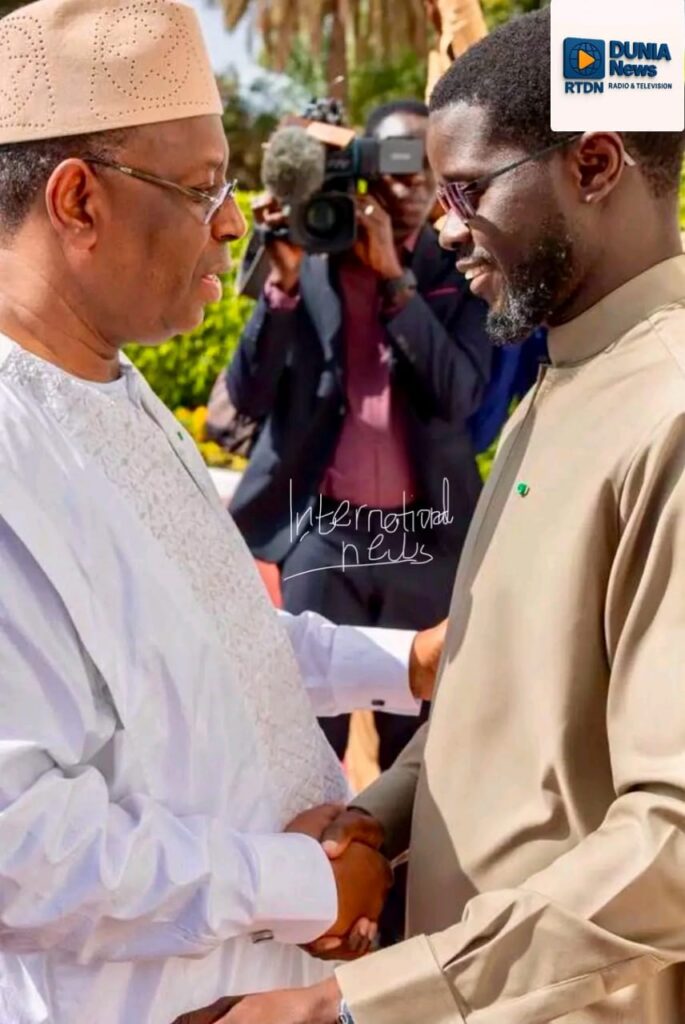 Sénégal : Bassirou Diomaye Faye soutient Macky Sall pour diriger l’ONU, un spectaculaire rapprochement entre deux anciens adversaires