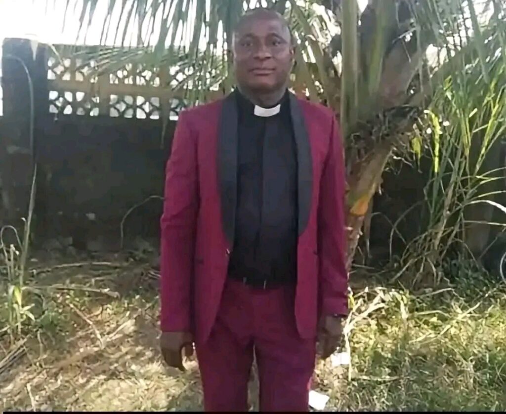 Nigeria : Un pasteur condamné à mort après avoir tué sa fille de 16 ans qu’il accusait de sorcellerie.
