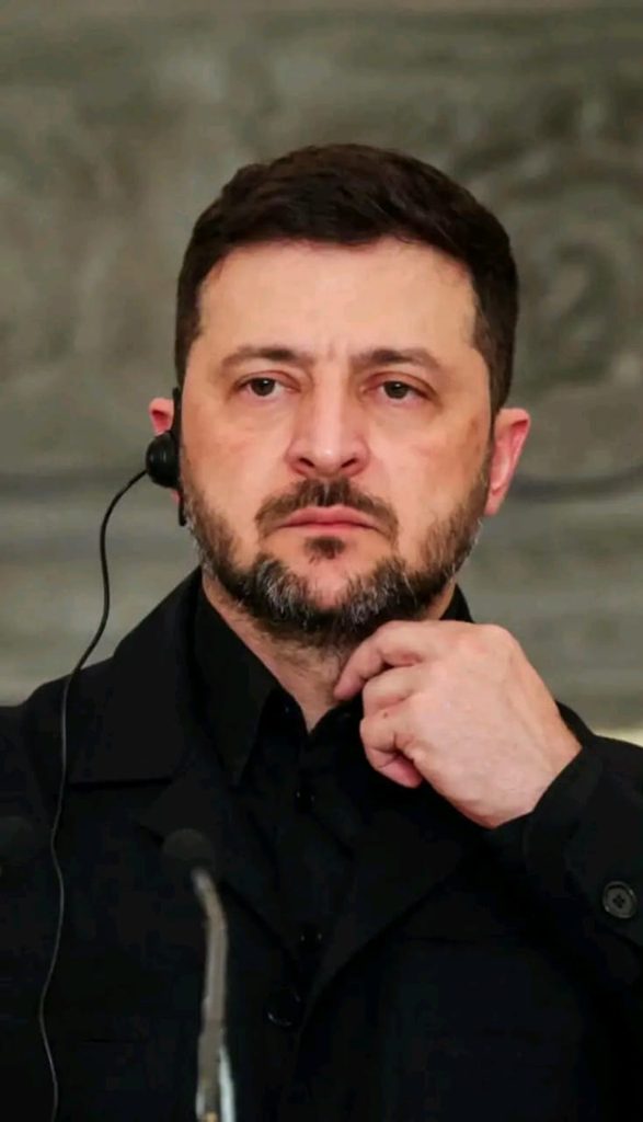 Ukraine : Zelensky appelle l’Europe à accélérer sa production d’armes face à l’intensification des frappes russes
