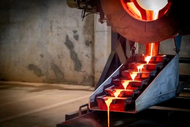 Côte d’Ivoire : la mine de Koné réalise sa première coulée d’or avec 42 kg produits