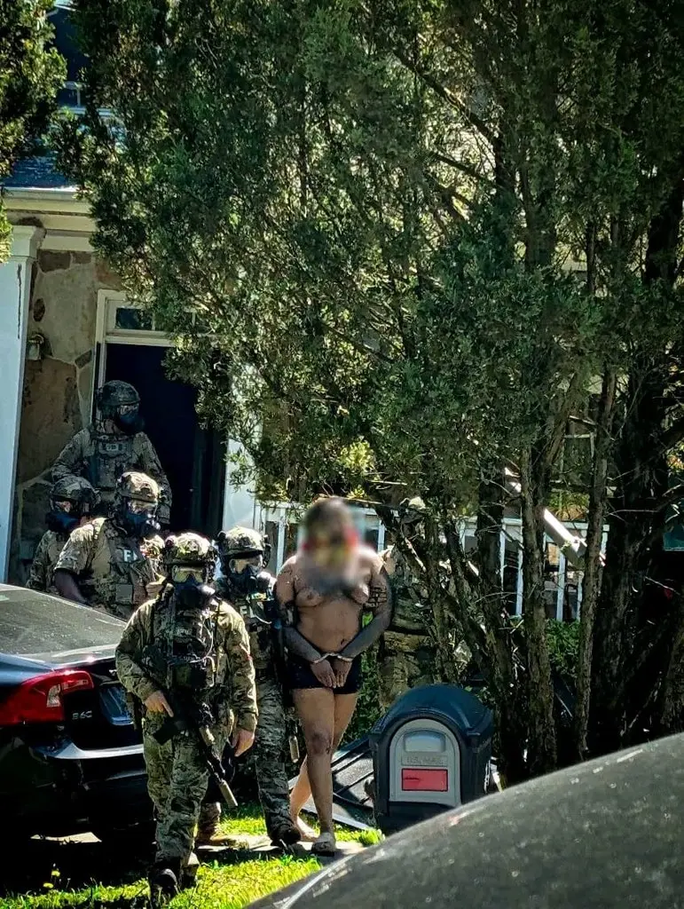 États-Unis : 20 habitants d’Atlanta inculpés dans une vaste affaire de trafic d’armes et de drogue