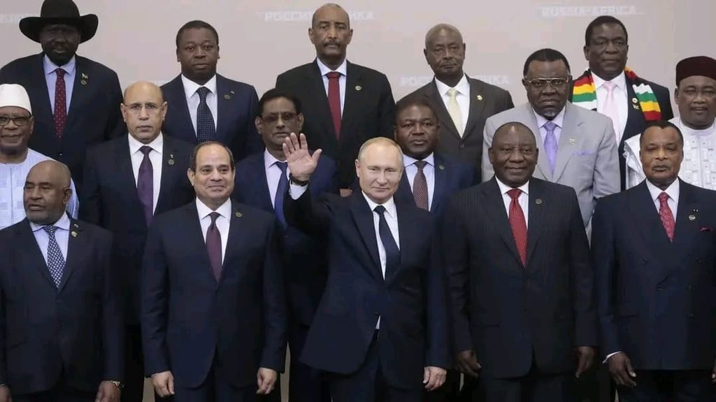 RUSSIE-AFRIQUE : MOSCOU VEUT RENFORCER SON INFLUENCE SUR LE CONTINENT, 17 CHEFS D’ÉTAT ANNONCÉS AU SOMMET