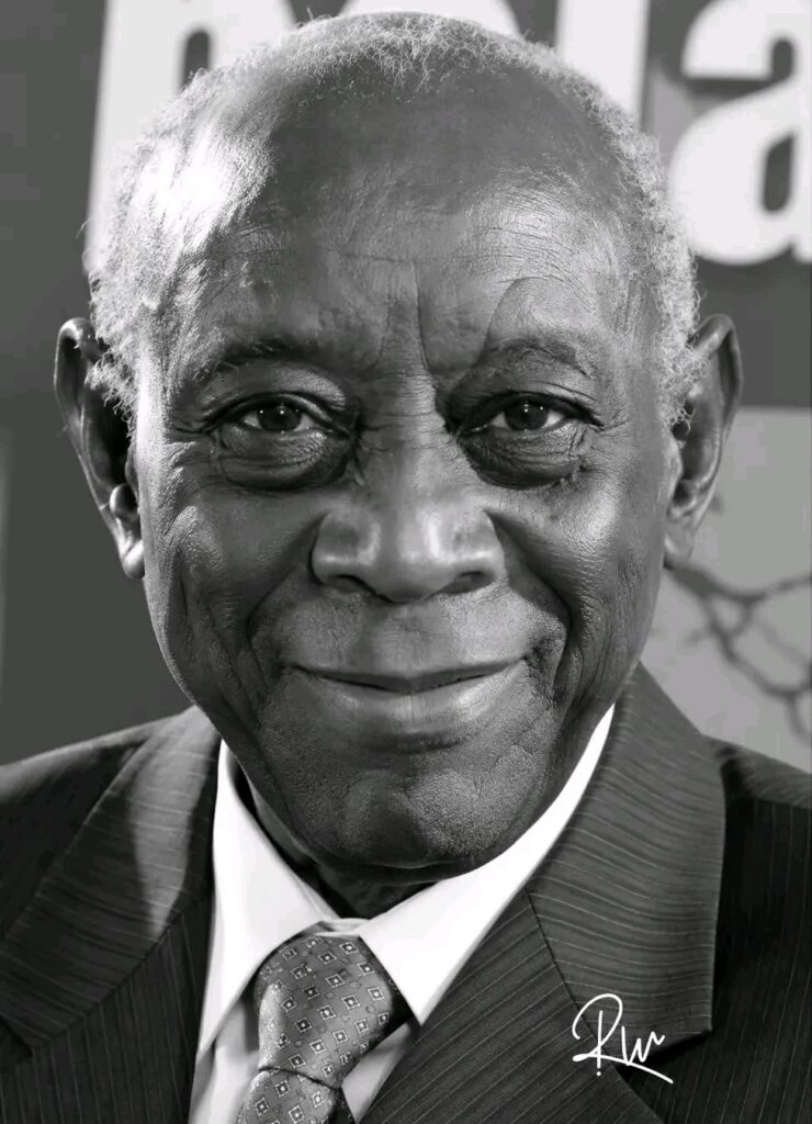 Sénégal : l’écrivain Cheikh Hamidou Kane, auteur de « L’Aventure ambiguë », s’est éteint à 98 ans.