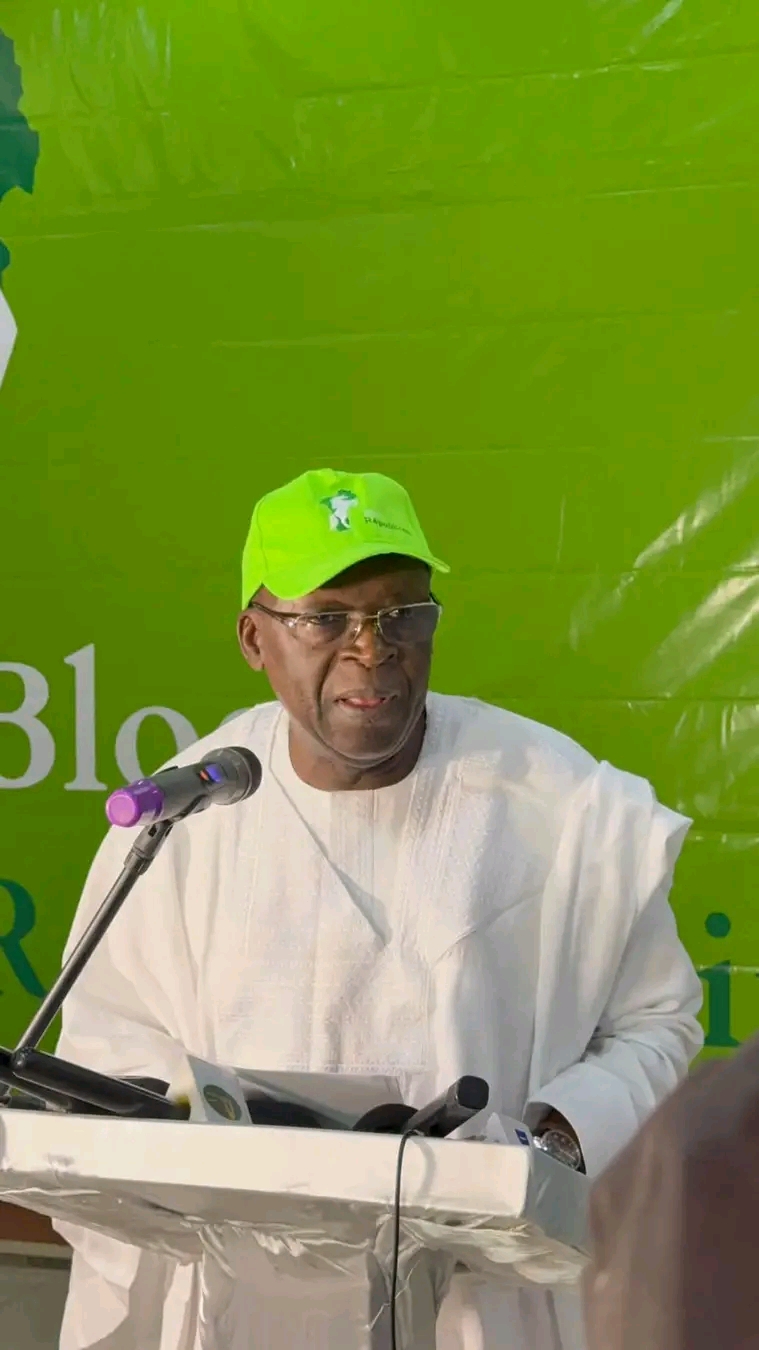 BÉNIN : 49 DÉPUTÉS, 833 CONSEILLERS COMMUNAUX… LE BLOC RÉPUBLICAIN PRÉPARE SON CONGRÈS DU 5 DÉCEMBRE. BÉNIN : 49 DÉPUTÉS, 833 CONSEILLERS COMMUNAUX… LE BLOC RÉPUBLICAIN PRÉPARE SON CONGRÈS DU 5 DÉCEMBRE.